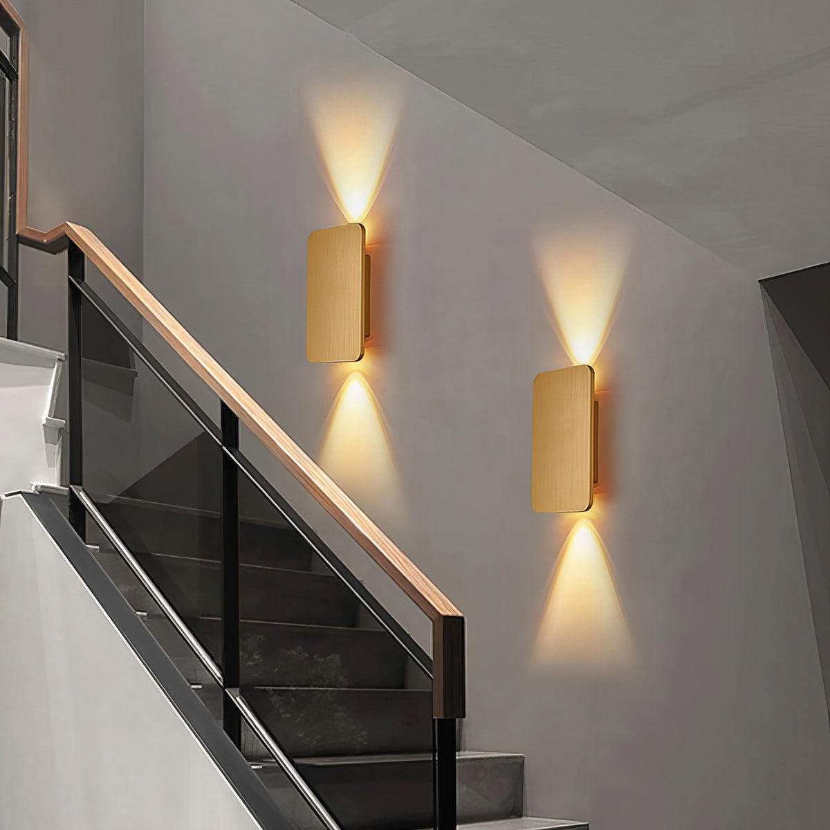 Applique Murale Extérieure Lumora – Éclairage Moderne & Étanche IP65